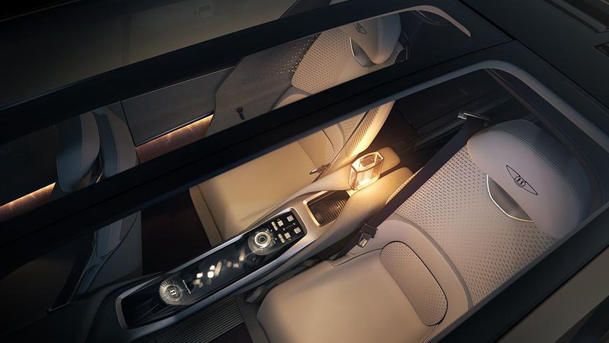 Bentley показала первый электрокар — экзотический 3-местный кроссовер