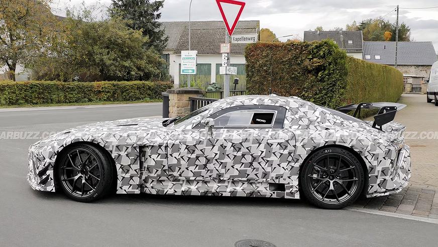 Lexus неожиданно показал сразу два суперкара