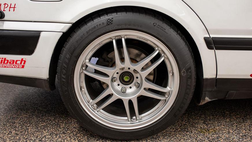 «Сотку» Audi S4, разогнавшийся до 402 км/ч, продают в США