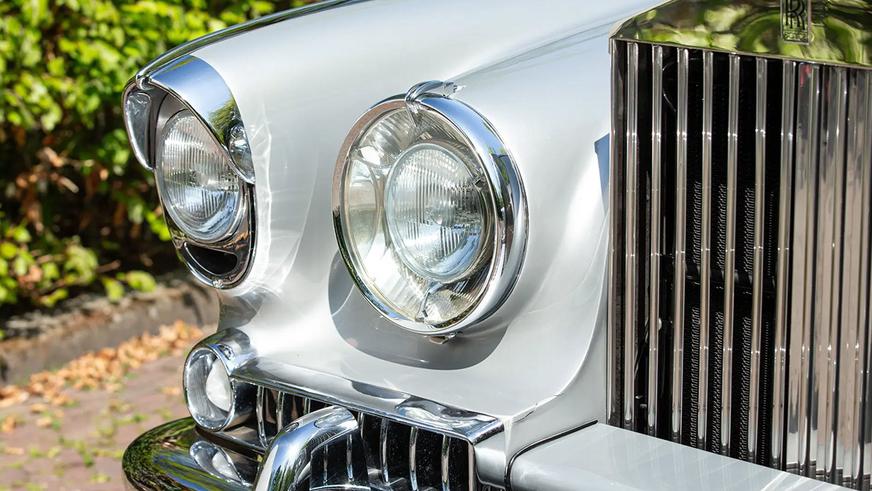 Крайне необычный Rolls-Royce продадут в Италии