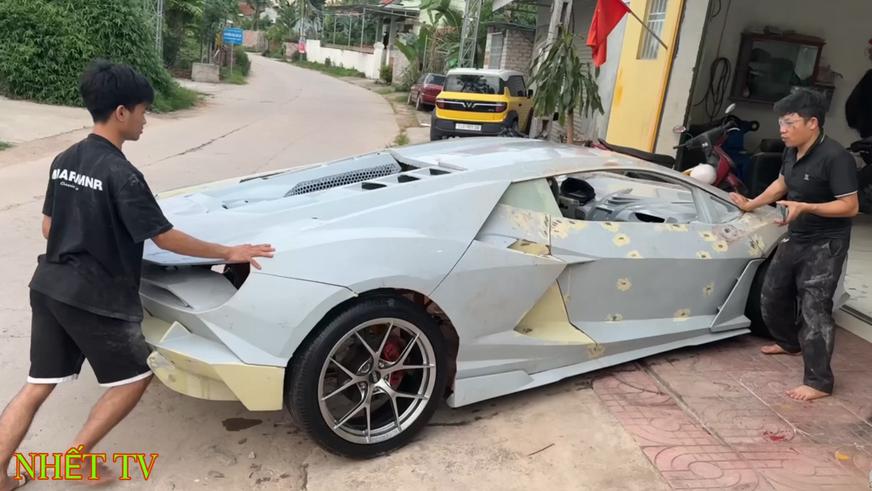 Реплику Lamborghini из старого Nissan создали во Вьетнаме