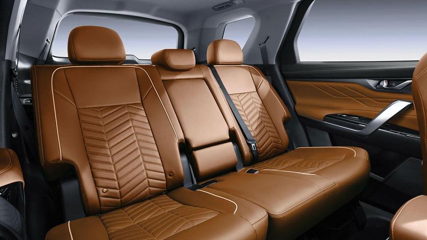 Changan анонсировала две новинки для Казахстана: кроссовер и пикап