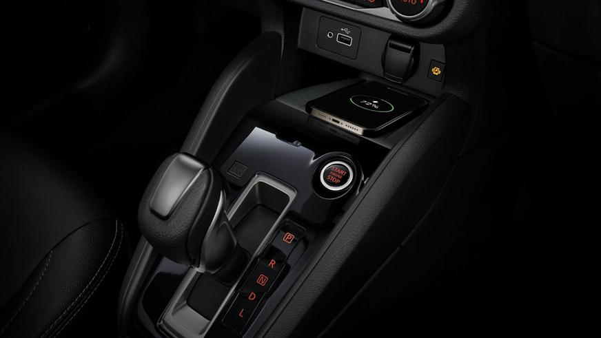 Nissan обновила седан Almera