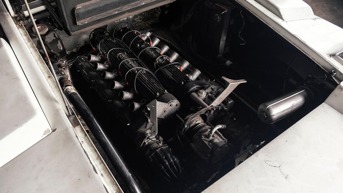 На продажу выставлен первый в истории Lamborghini Countach LP500S
