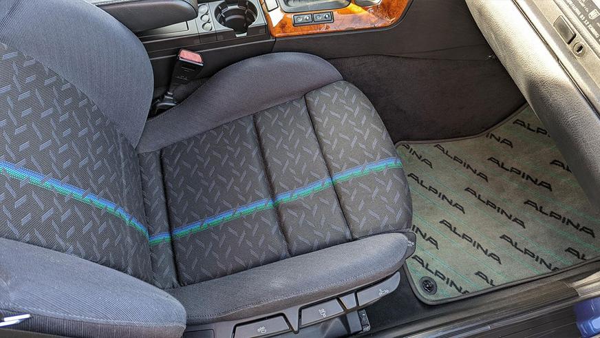 Редкий универсал BMW E36 пустят с молотка