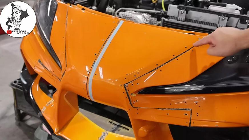 Фото дня: особые Supra и GT-R для тесных улиц