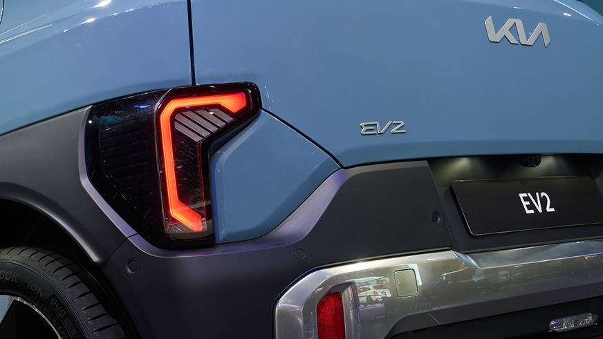 Kia привезла в Европу серийный EV2