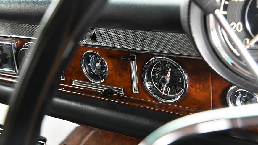 В продаже появился Mercedes-Benz Pullman, собранный для Джона Леннона