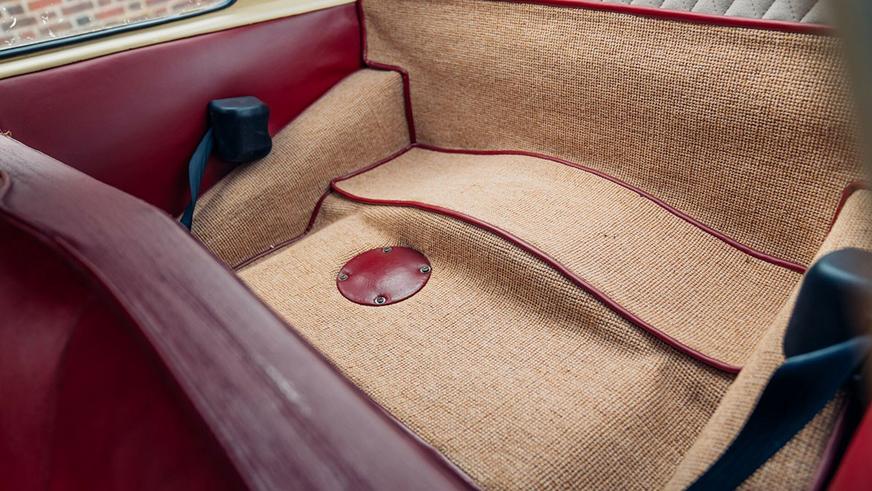 Один из первых серийных Porsche оценили в 3.5 миллиона долларов