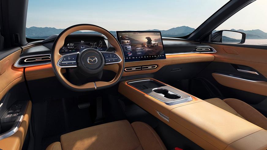 В Китае стартовали продажи нового лифтбэка Mazda EZ-6