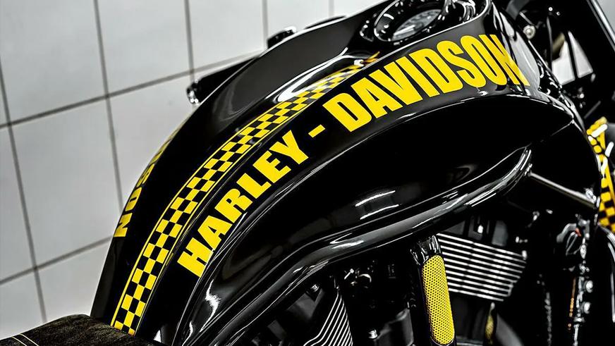 Мото на Kolesa.kz: от старого «Урала» до трайка Honda