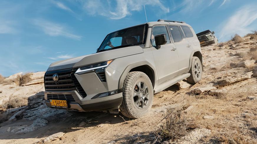 Новый Lexus GX. Всё чего не хватало LC Prado
