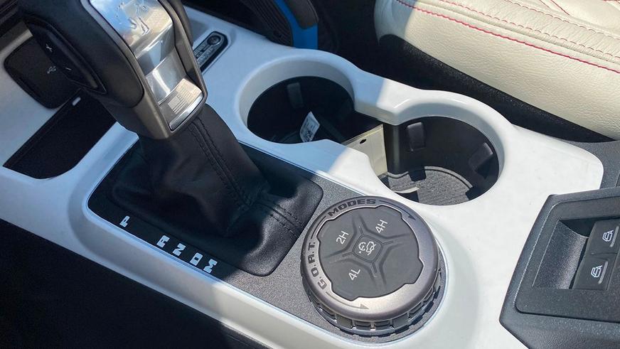 Мечта Барби в&nbsp;&laquo;Форде-Бронко&raquo;