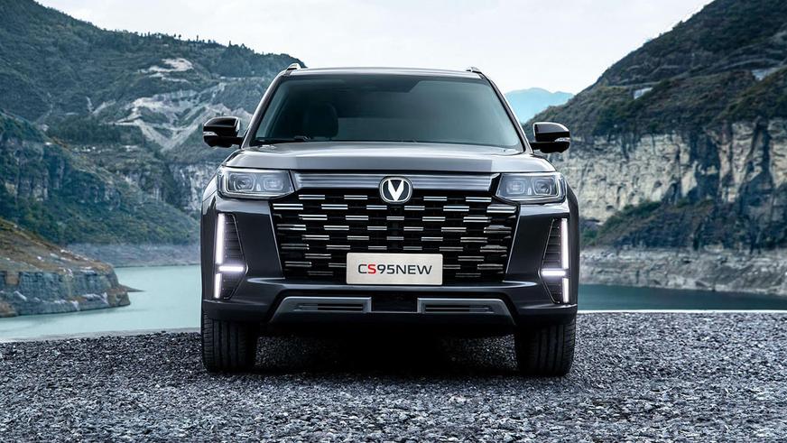 Changan анонсировала две новинки для Казахстана: кроссовер и пикап