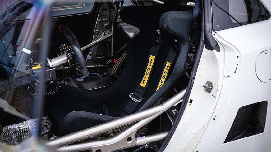 На продажу выставят Nissan GT-R из фильма про гонки. Но это не «Форсаж»