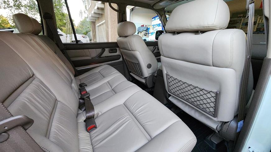 Почти новый Land Cruiser 80 оценили дороже 130 000 долларов
