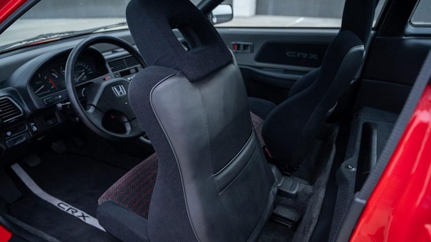В США нашли и выставили на продажу Honda CRX c небольшим пробегом