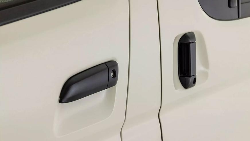 Toyota HiAce стилизовали под VW T3