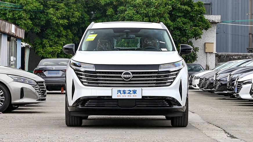 В Китае появился свой Nissan Pathfinder: другой дизайн, двигатель и цена