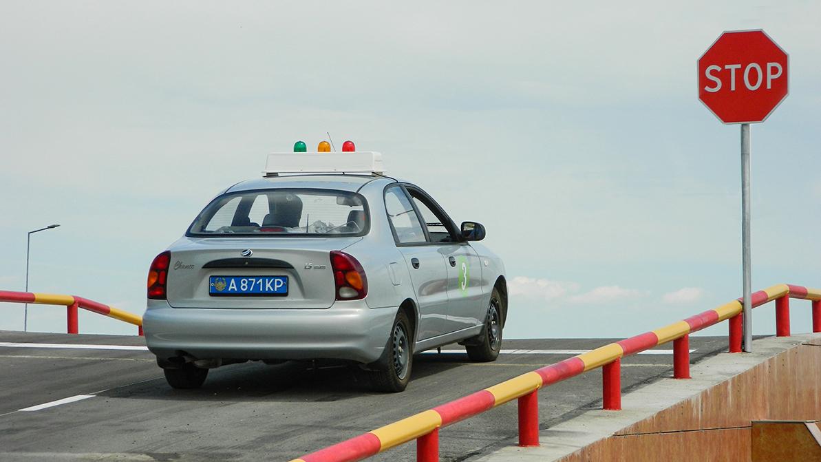 Алматыдағы мамандандырылған ХҚКО-да барлық машина істен шықты