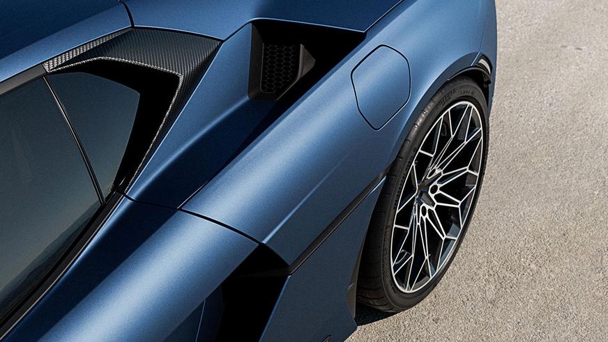 Преемник Lamborghini Huracan представлен официально. Это гибрид Temerario
