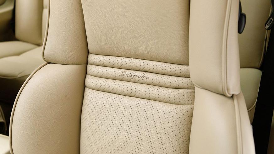 Рестомод Mercedes-Benz 560 SEC с мотором AMG в продаже