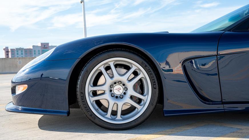 Редкий переодетый Corvette: с молотка пустят Callaway C12