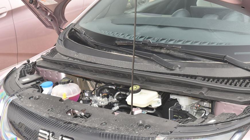 Электрокар BYD Dolphin обновился и подешевел