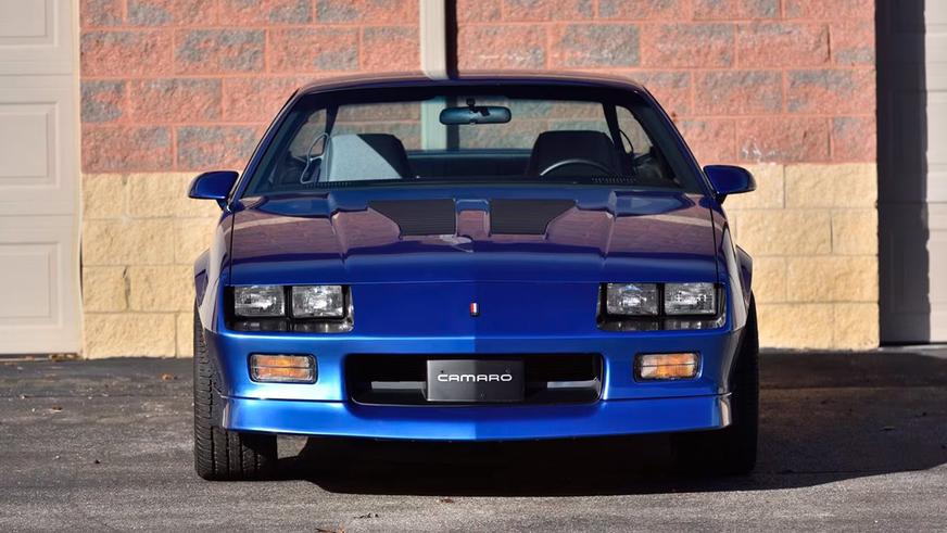 В продаже появился новый 35-летний Chevrolet Camaro