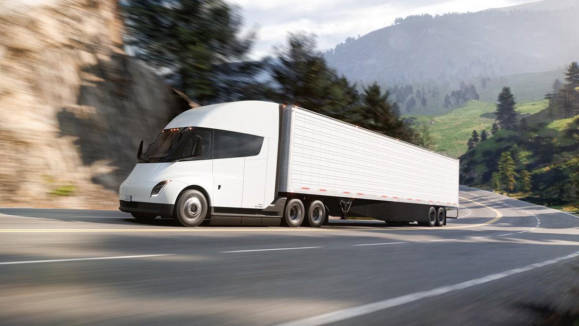 Tesla Semi: предсерийные фото