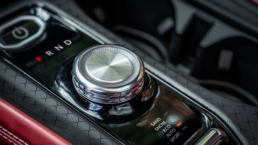 Представлен самый быстрый серийный Jeep. Это электрокар