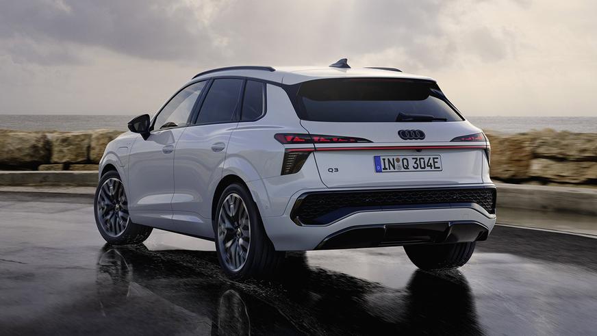 Представлен новый Audi Q3: гибриды и цифровой салон