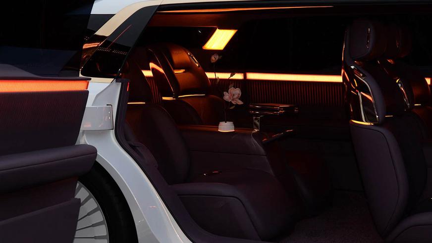 Китайский суперлюкс от бывшего дизайнера Rolls-Royce Китайский суперлюкс от бывшего дизайнера Rolls-Royce
