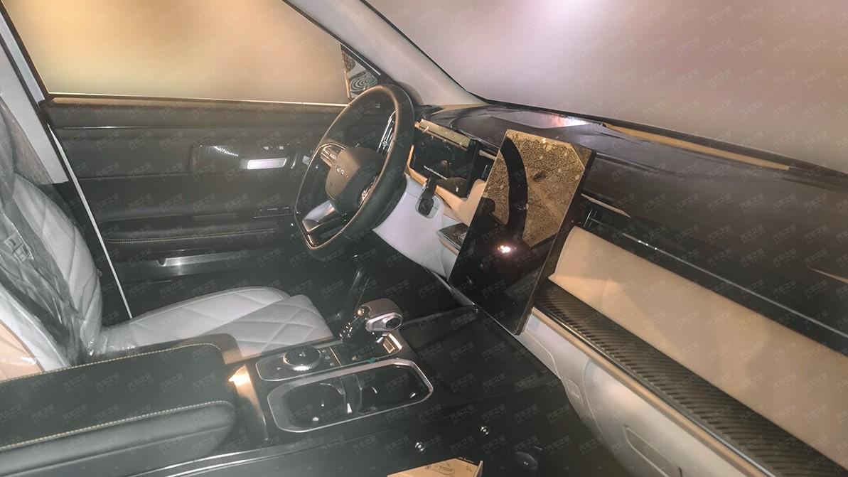Новая модель Chery окажется «лёгким внедорожником»