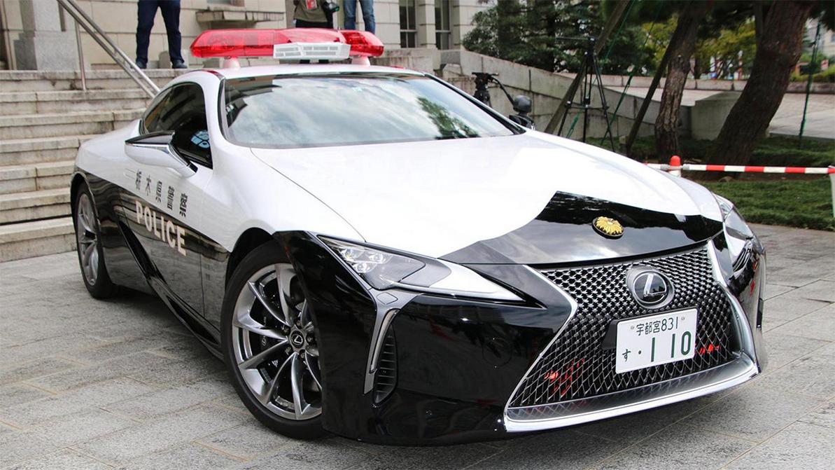 Японская полиция обзавелась служебным Lexus LC 500