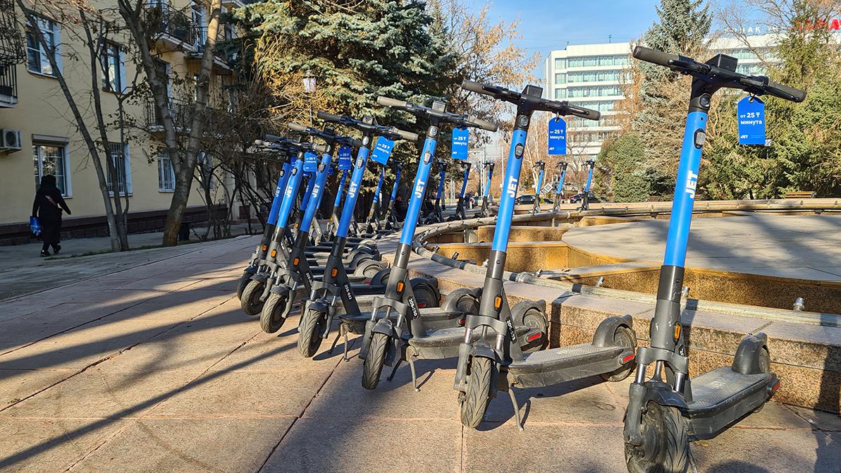 Прокатчики электросамокатов хотят ускорить изменение ПДД