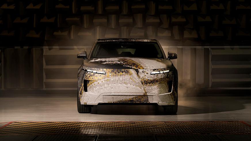 У Range Rover появится «Гранд Турер». Первые фото