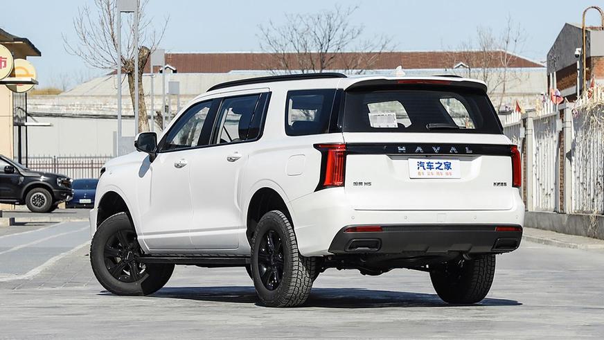 Haval H5 в Китае лишился заднеприводной версии и стал дороже