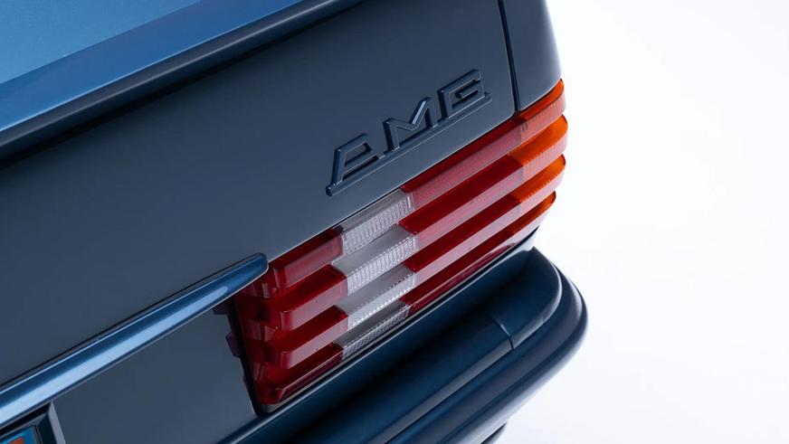 Уникальный «мерседес» основателя американского AMG выставят на торги