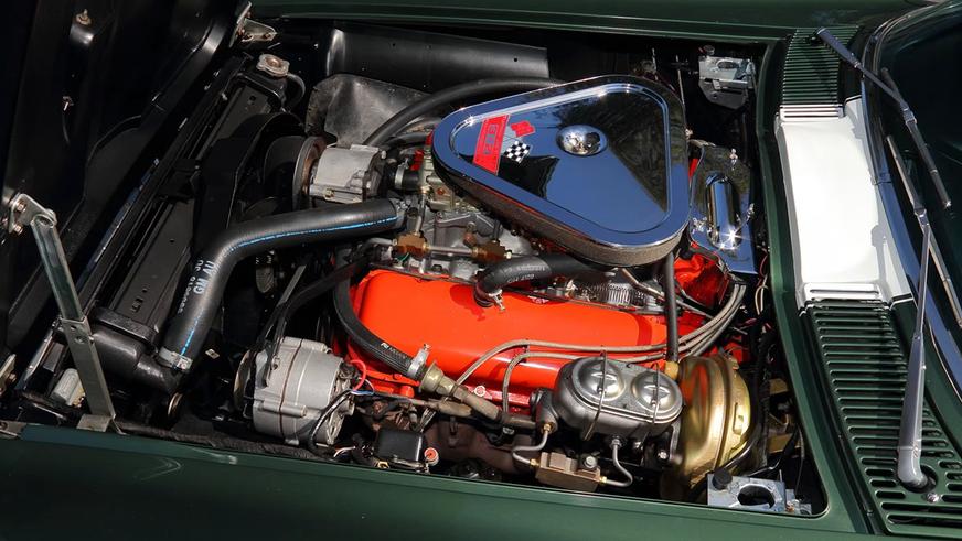 На торги выставят уникальный Corvette второго поколения