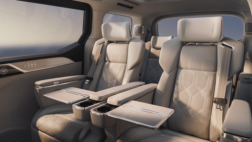 Первый минивэн Volvo оценили в 112 тысяч долларов