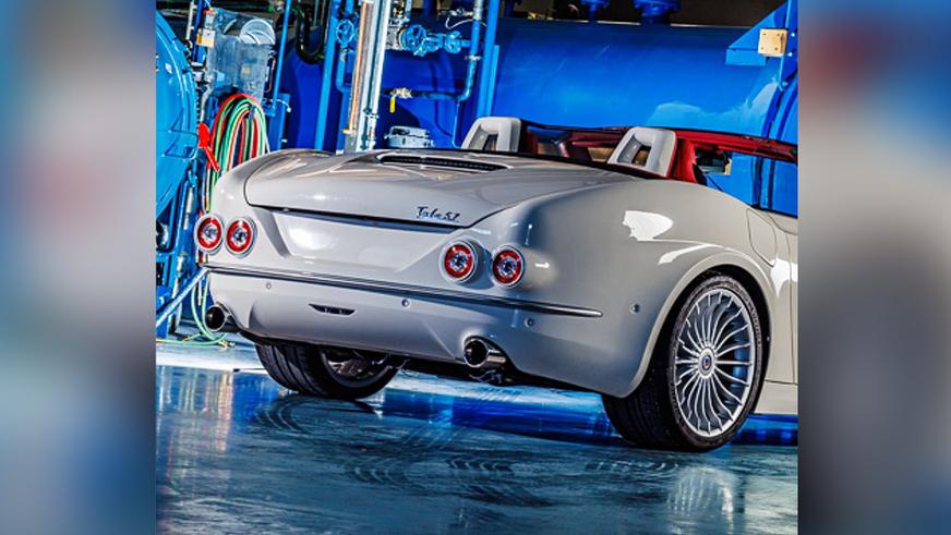 Обычный BMW Z4 превратился в ретрородстер за 288 тысяч евро