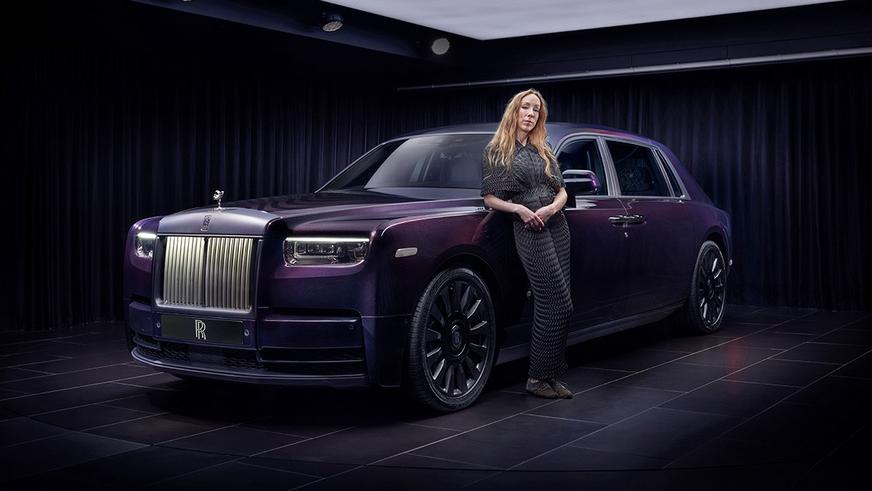 Rolls-Royce показал седан, который строили четыре года
