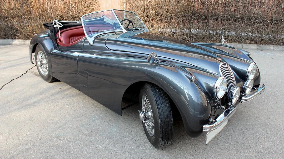 Интересные объявления на Kolesa.kz: от Wanderer W24 до Jaguar XK120