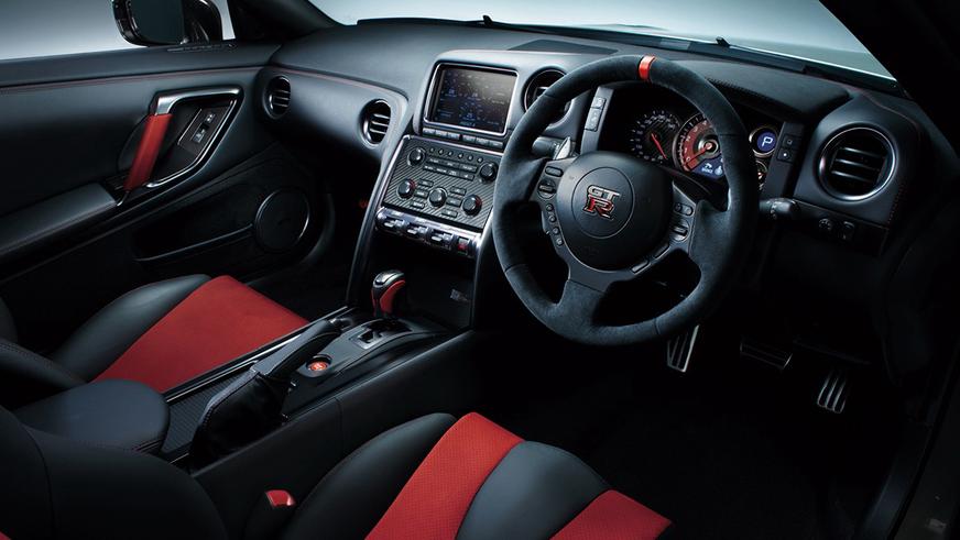 Nissan выпустила последний GT-R