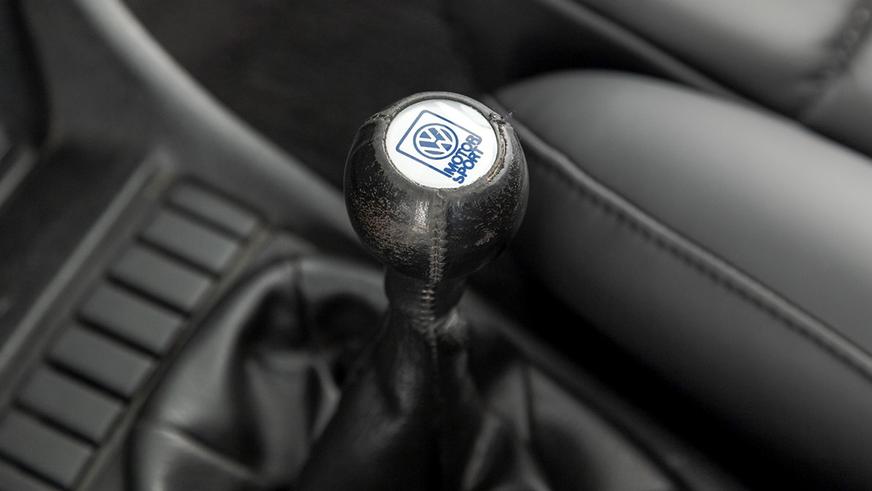 Старый, но сохранившийся Volkswagen Golf II продают почти за 100 тысяч долларов