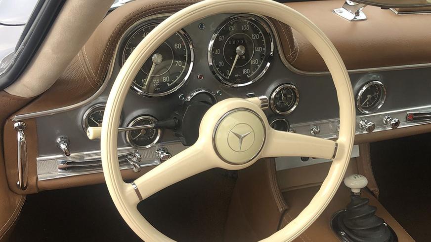 Mercedes-Benz SLK 320 превратили в 300 SL Gullwing