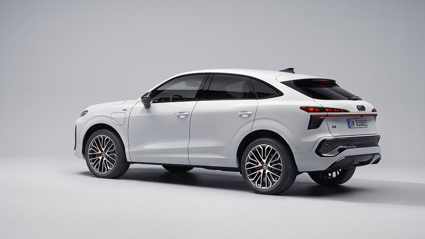 Audi Q3 получил версию с кузовом кросс-купе
