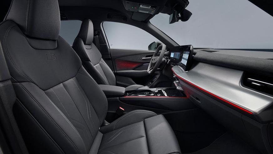 Audi Q3 получил версию с кузовом кросс-купе