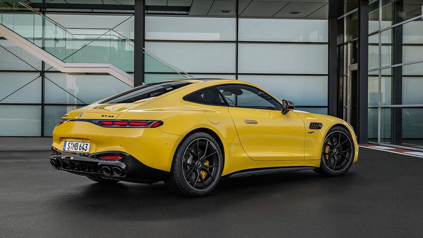 Mercedes-AMG GT получил версию с 2-литровым мотором